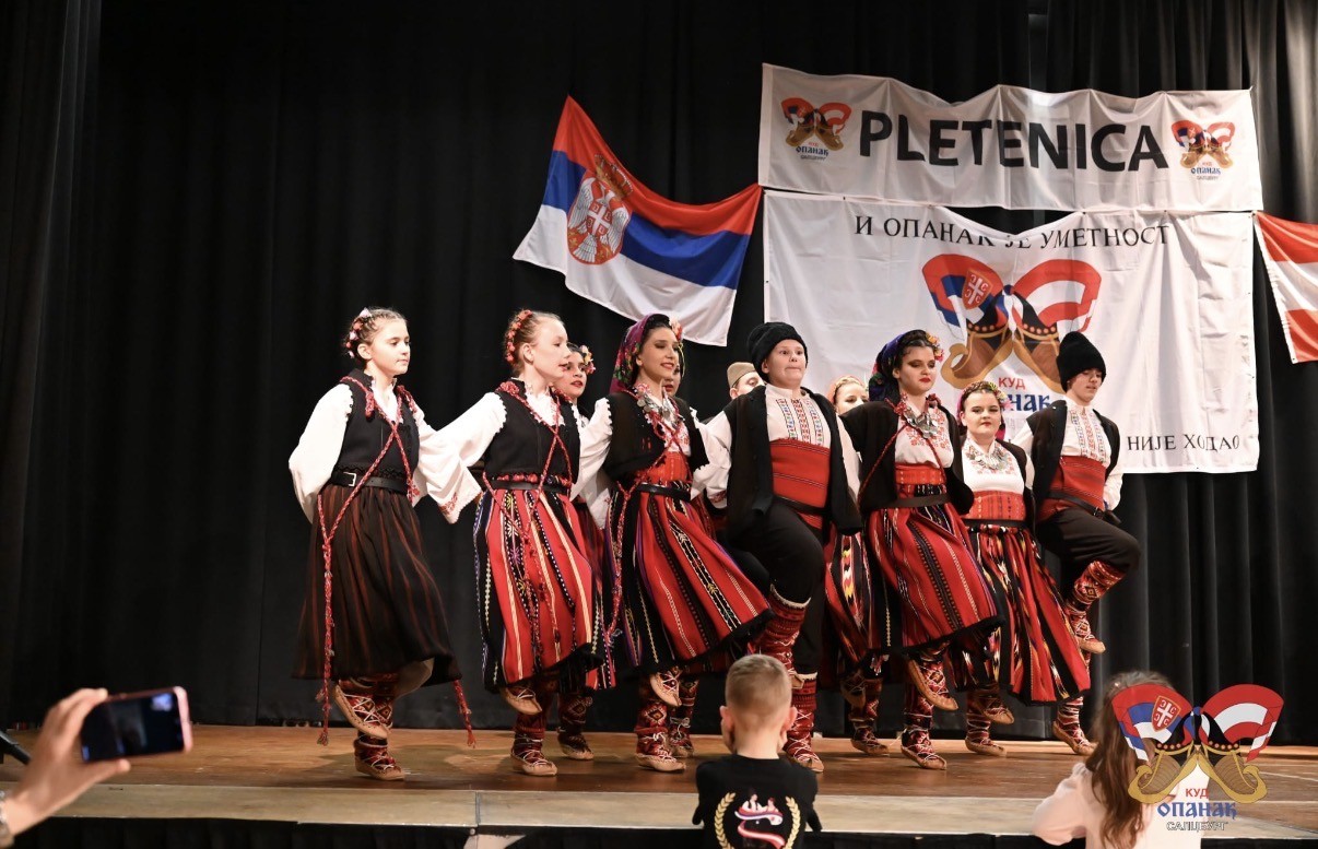 Srednji ansambl – Foto 2