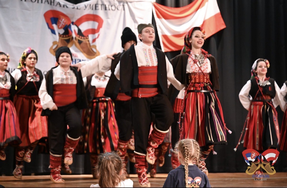 Srednji ansambl – Foto 3