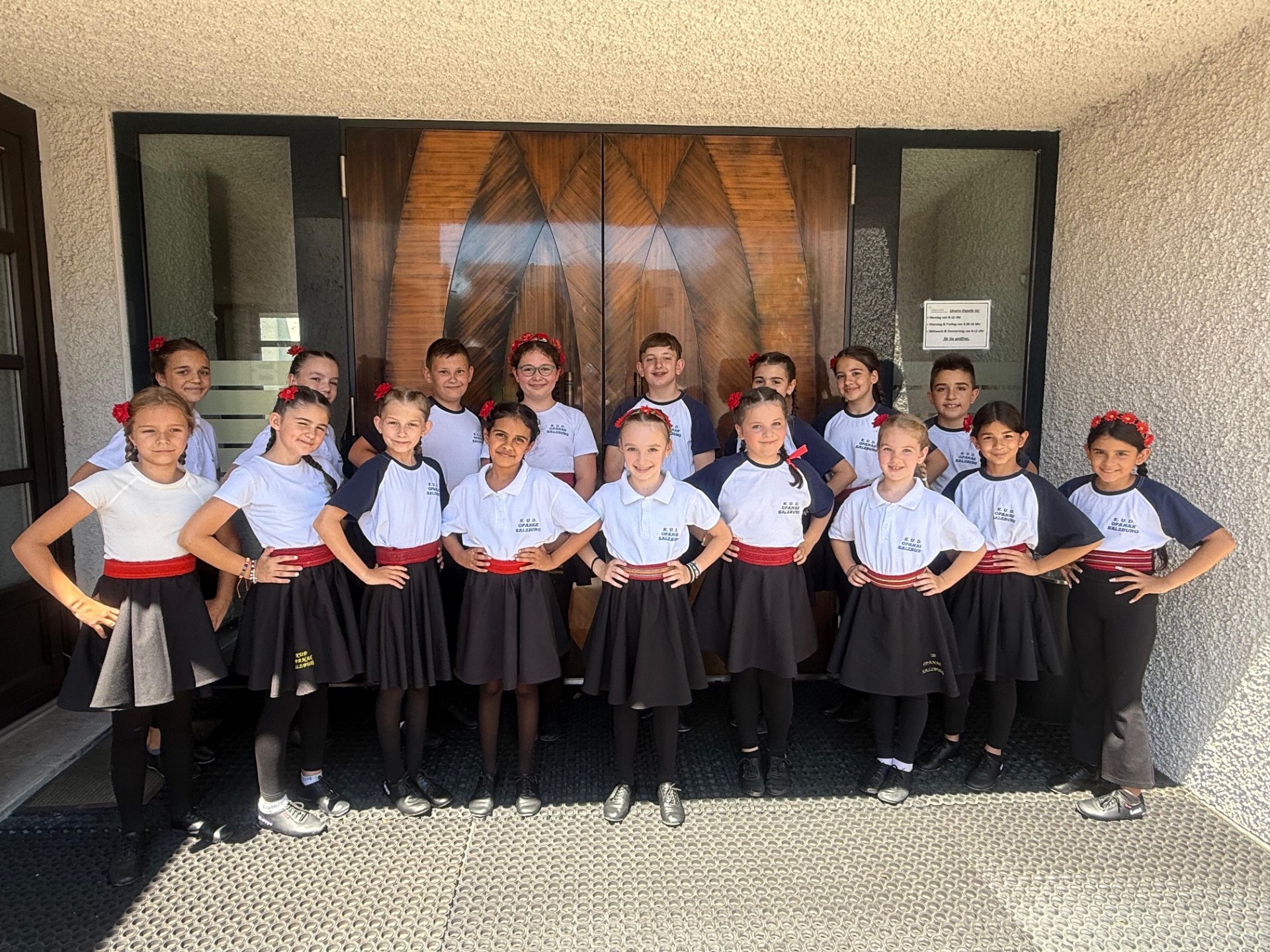 Dečiji ansambl – Foto 1